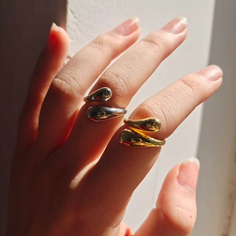 Minimalistic Glossy Wide Open Ring