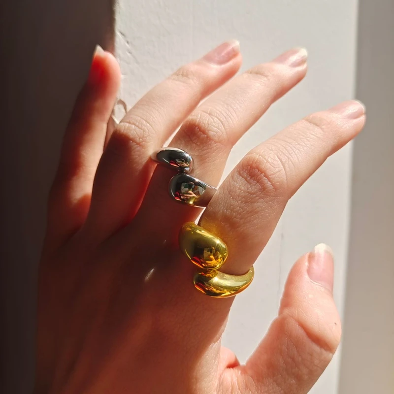 Minimalistic Glossy Wide Open Ring