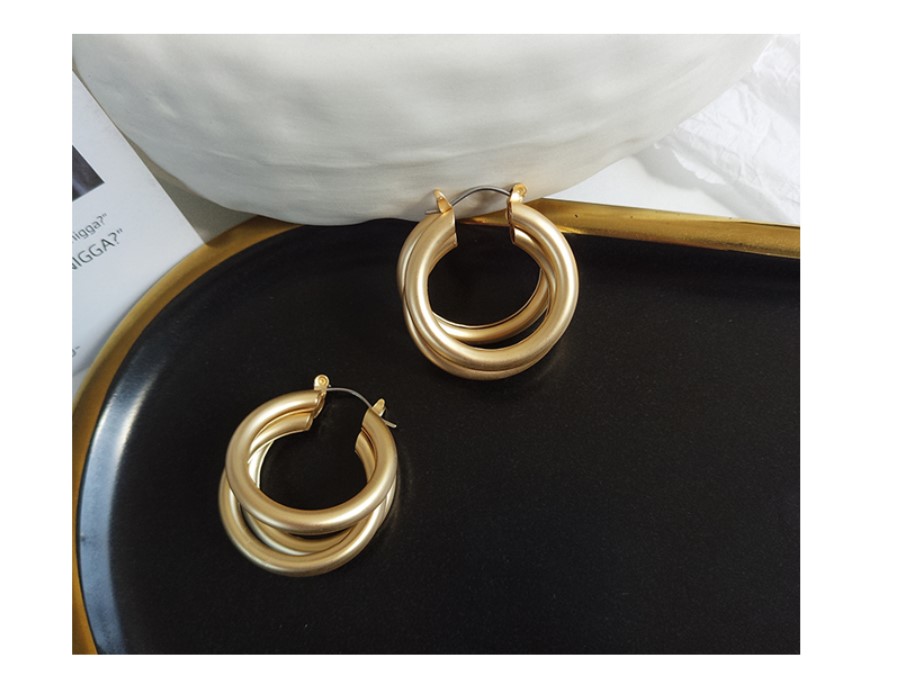 Women's Fashion Geometric Matte Gold Earrings Women's Fashion Geometric Matte Gold Earrings
