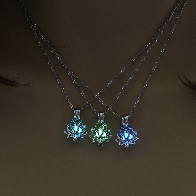 Luminous Lotus Shaped Necklace