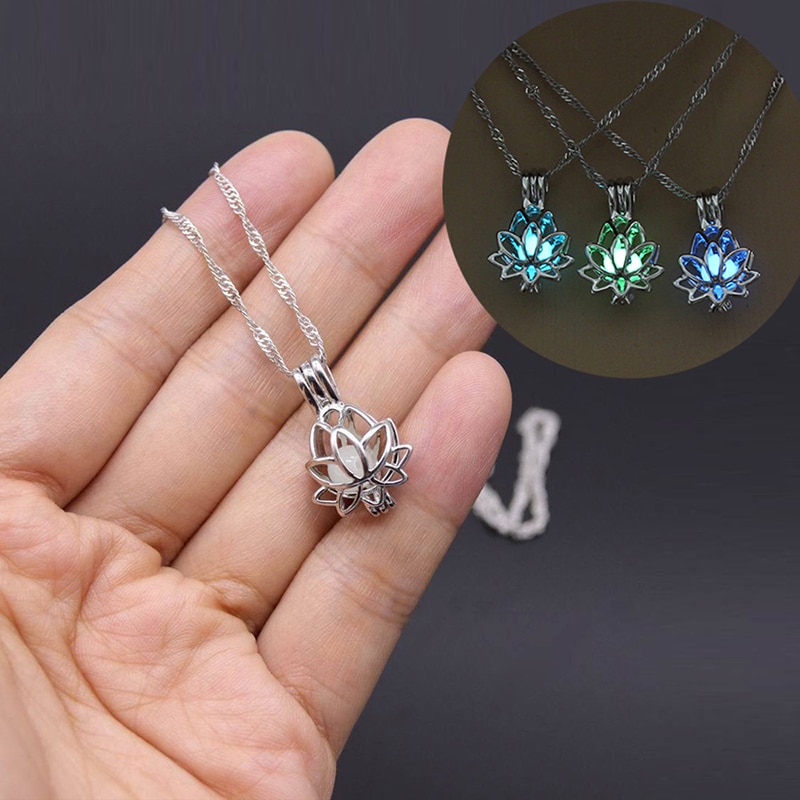 Luminous Lotus Shaped Necklace Luminous Lotus Shaped Necklace