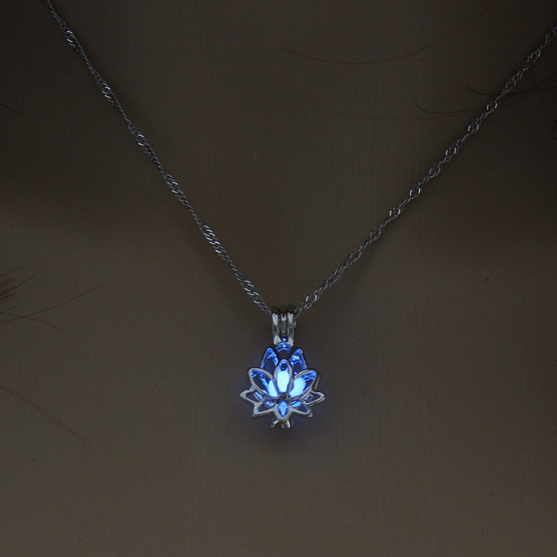 Luminous Lotus Shaped Necklace