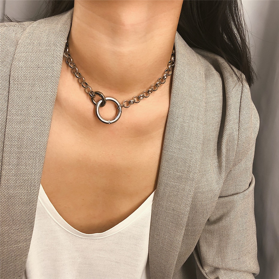 Choker Necklaces with Circle Shaped Pendants Choker Necklaces with Circle Shaped Pendants