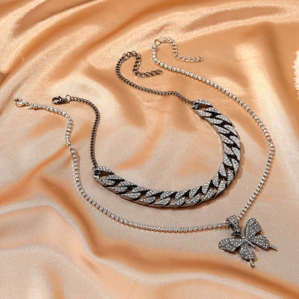 Women's Double Layer Butterfly Pendant Necklace Women's Double Layer Butterfly Pendant Necklace