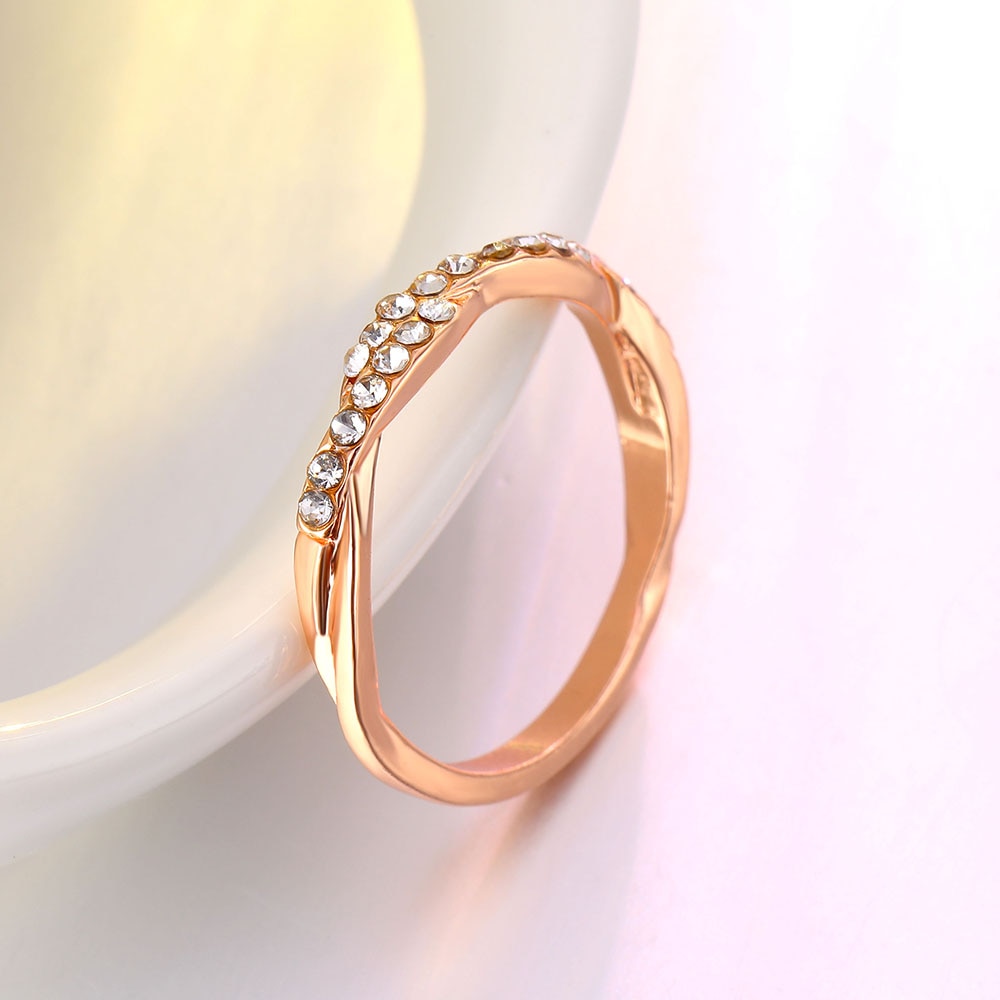 Women's Crystal Braid Ring Women's Crystal Braid Ring